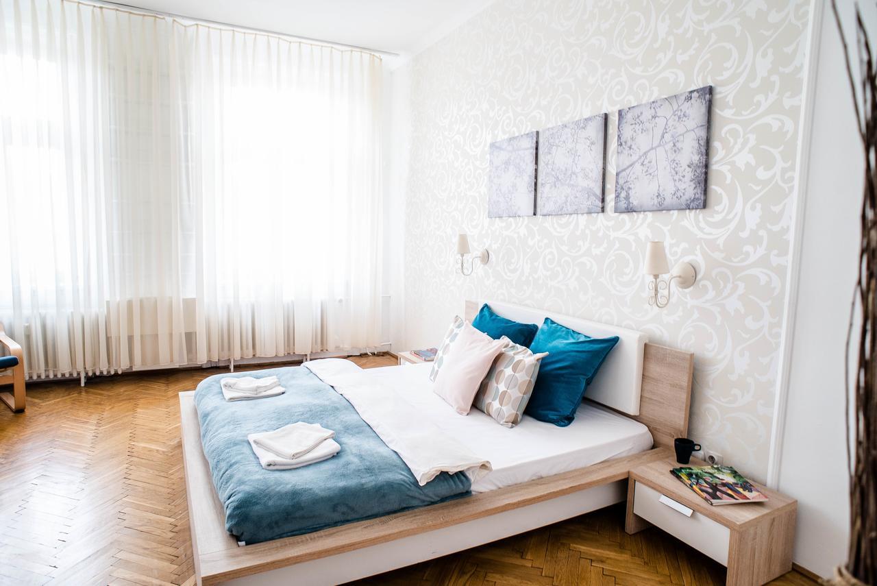 Nine Trees Apartment Boedapest Buitenkant foto