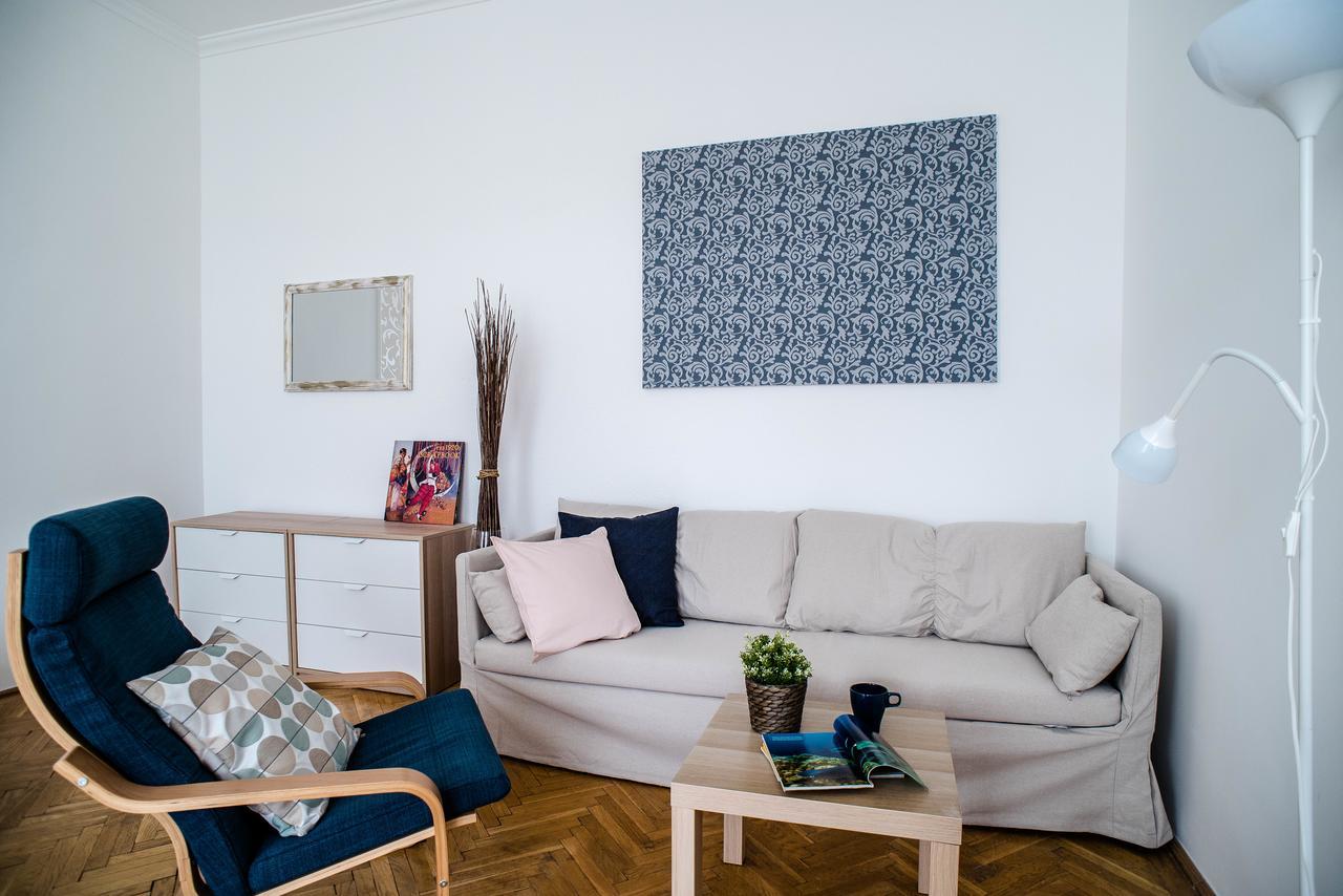 Nine Trees Apartment Boedapest Buitenkant foto